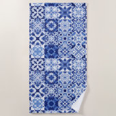 青地中海の白タイル模様の水色 ビーチタオル (正面)
