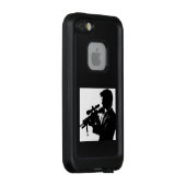 青年スナイパー LifeProof iPhoneケース (裏面/右)