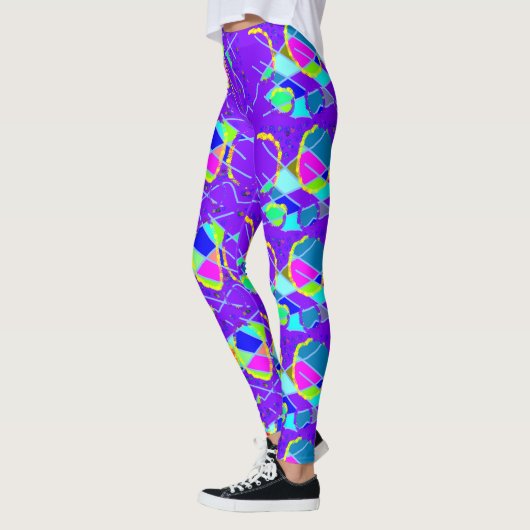 青数々の紫のレッグの模様 レギンス (左)