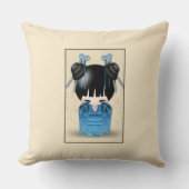 青日本のい服を着たかわいいコケシ人形 クッション (正面)