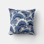 青日本のと白の蓮の花模様 クッション (正面)