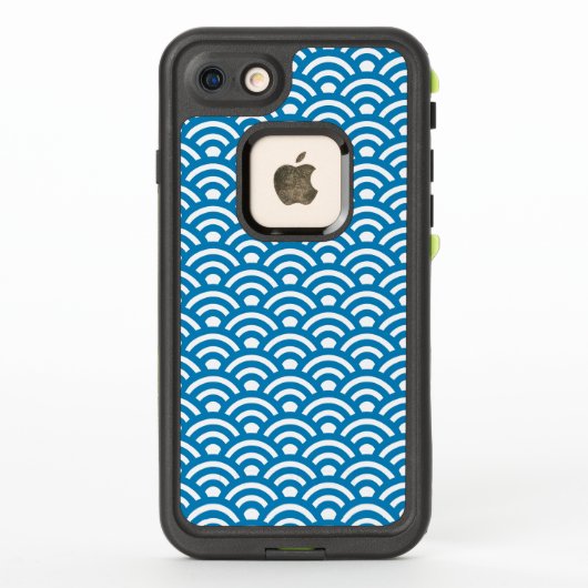 青海波 波 日本 青と白 LifeProof iPhoneケース (裏面)