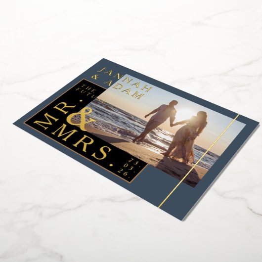 青王室のと金ゴールドの結婚写真のMr.And Mrs. 箔招待状 (回転した状態)