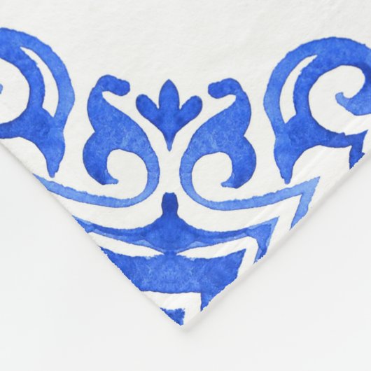 青王室の白の浮き彫り模様 フリースブランケット (角)