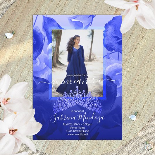 青王室の白バラTopaz Tiaraキンセアニェラ 招待状