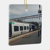 青白の列車 セラミックオーナメント (右)