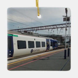 青白の列車 セラミックオーナメント