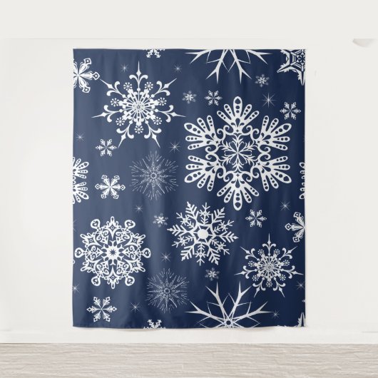 青白の雪の結晶パターンのクリスマス背景 タペストリー (正面)