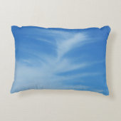青空と白い雲の抽象芸術自然写真 アクセントクッション (裏面)
