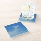 青空と白い雲の抽象芸術自然写真 ガラスコースター (アングル)