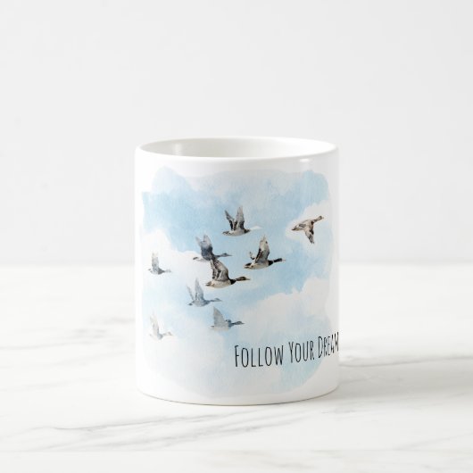 青空と雲を飛ぶ鳥 コーヒーマグカップ (中央)