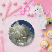 青空に向かう大きな白い花装飾用クッション ペーパープレート (パーティー)