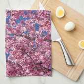 青空に咲く桜の花 キッチンタオル (四つ折り)