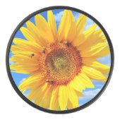 青空に咲く黄色のひまわりとミツバチ – Summer Day アイスホッケーパック (正面)