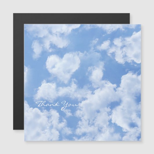 青空に浮かぶ可愛らしいハート型の雲と明るく幸せ (正面/裏面)