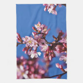 青空に触れる桜の花 キッチンタオル (縦)