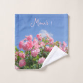 青空の下のピンクのバラの茂みカスタム、 バスタオルセット (ウォッシュタオル)