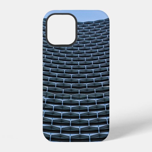 青空の下の灰色の建物 iPhoneケース (裏面)