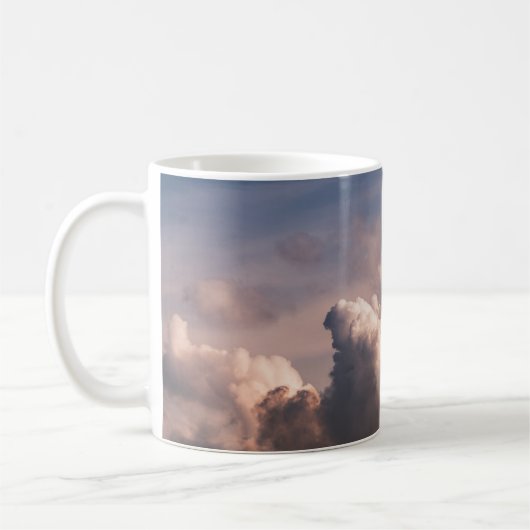 青空の下の白い雲 コーヒーマグカップ (左)