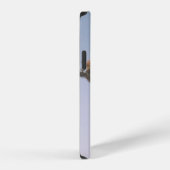 青空の下の緑と茶色の木 iPhoneケース (右側面)