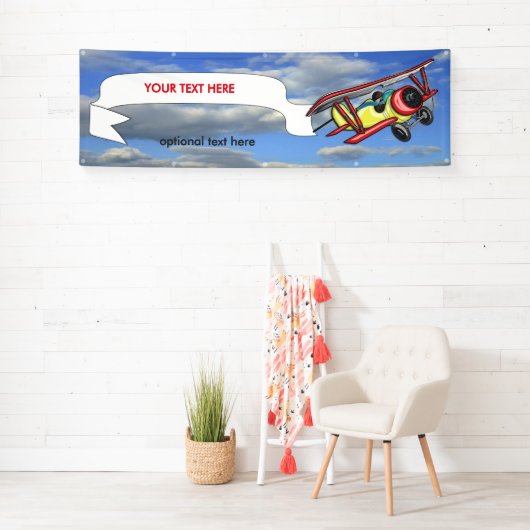 青空の複葉機の牽引の旗は2.5 x 8つを曇らせます 横断幕 (インサイチュ)