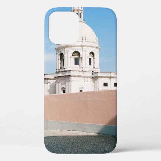 青空下の白コンクリート建物 Case-Mate iPhoneケース (裏面)