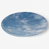 青空散在する白い雲ブルーパターン ペーパープレート (アングル)