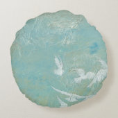 青空飛んでいるを抜ける白鳥 ラウンドクッション (裏面)