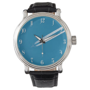 青空飛んでいる背景の飛行機 腕時計