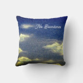 青空（境界なし） クッション (裏面)