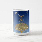 青空：星と鳥と黄金の木 モーフィングマグカップ (中央)