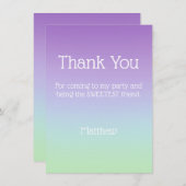 青紫の虹色の少年感謝カード 招待状 (正面/裏面)