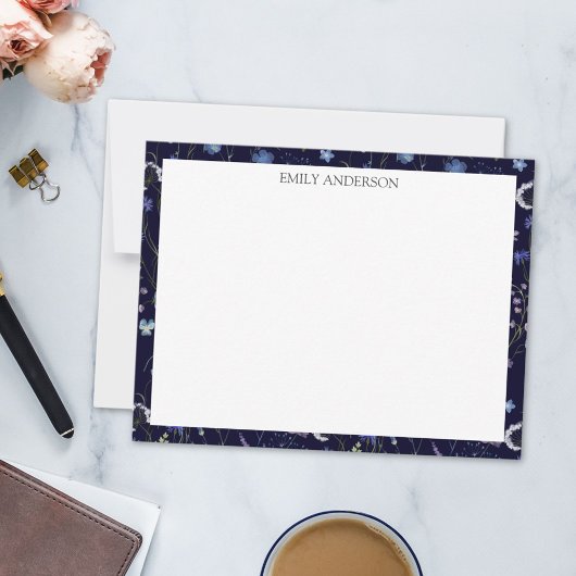 青紫色の野かわいらし花花柄 ノートカード