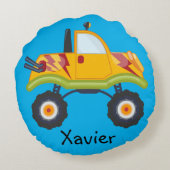 青緑黄色のモンスタートラックの少年用パーソナライズド ラウンドクッション (裏面)