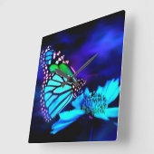 青色光の蝶 スクエア壁時計 (傾斜)