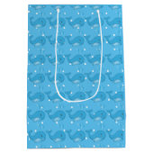 青色児のポルカの点々のあるなクジラ ミディアムペーパーバッグ (裏面)