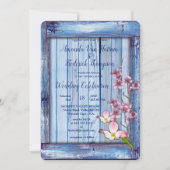 青芸術品を気取った木のテクスチャ上のピンクの花 招待状 (正面)