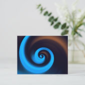 青茶色スパイラルキュートクールモダン抽象アート ポストカード (スタンド正面)