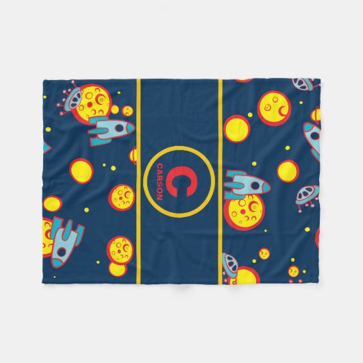 青赤と黄色名の少年のための宇宙テーマ フリースブランケット (正面(横))