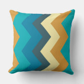 青、ターコイズ、黄、ティール（緑がかった色）の山形 クッション (正面)