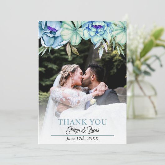 青、ミント緑の水色の花のフローラ結婚の サンキューカード (スタンド正面)