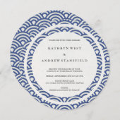 青+白の様式化された波のエレガントビーチ結婚式 招待状 (正面/裏面)