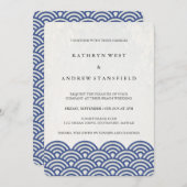 青+白の様式化された波のエレガントビーチ結婚式 招待状 (正面/裏面)