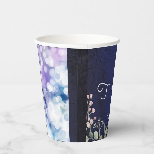 青 紙コップ (右)