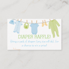 青&緑の小さな服おむつラッフルチケット エンクロージャーカード