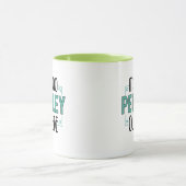 静かすぎるのが好きな内向的な人へ マグカップ (中央)