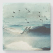 静かなモノグラムの自然水彩山のシーン ストーンコースター (正面)