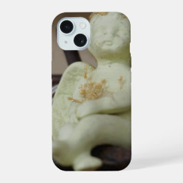 静かな天使の休息 iPhone 15ケース