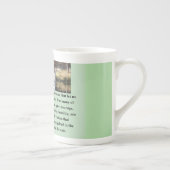 静かな感動的勇気 ボーンチャイナマグカップ (右)