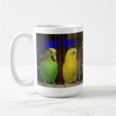 静かな時間のインコのマグ コーヒーマグカップ (左)